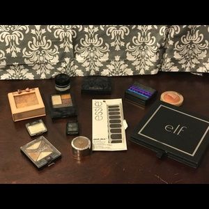 Make-up and nail lot !